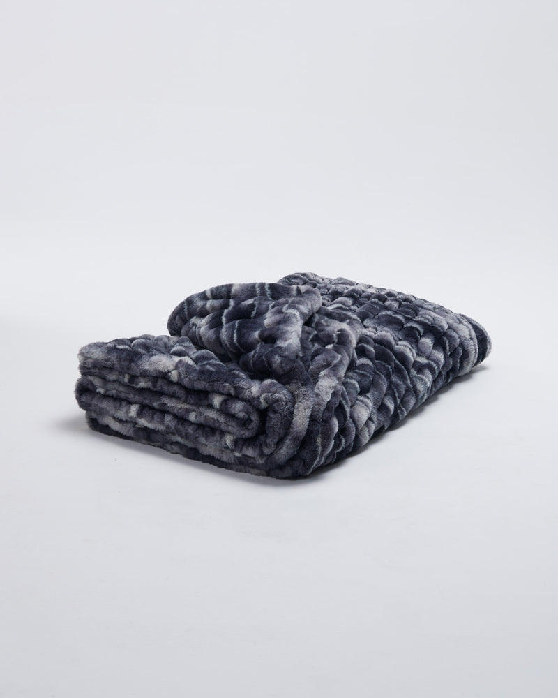 No. 013 Charcoal Wash